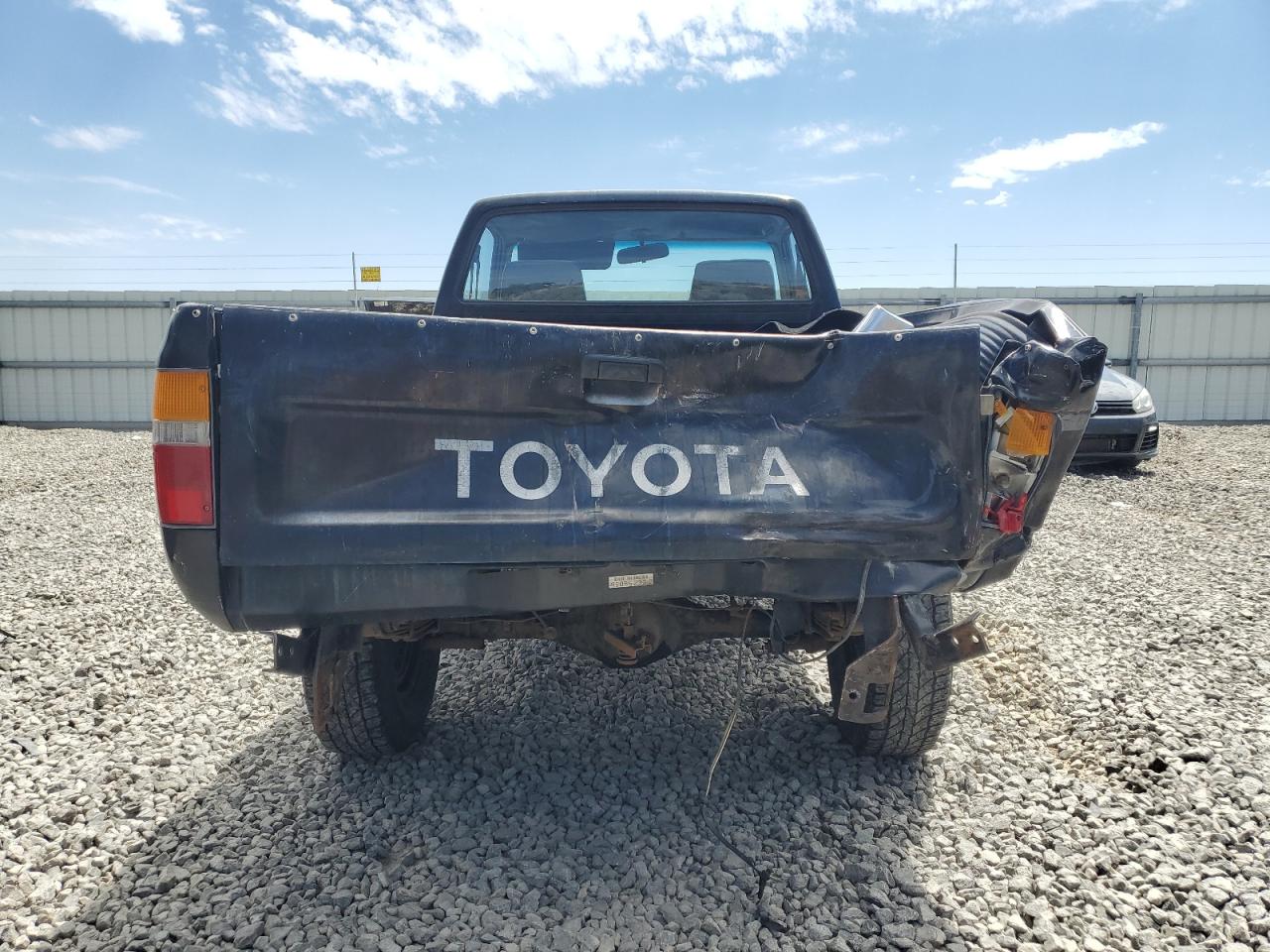 JT4RN01P0K4008891 1989 Toyota Pickup 1/2 Ton Short Wheelbase Dlx
