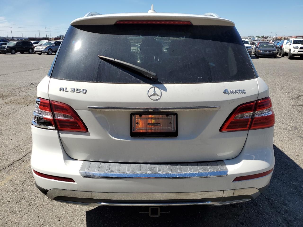 4JGDA5HB5EA358533 2014 Mercedes-Benz Ml 350 4Matic