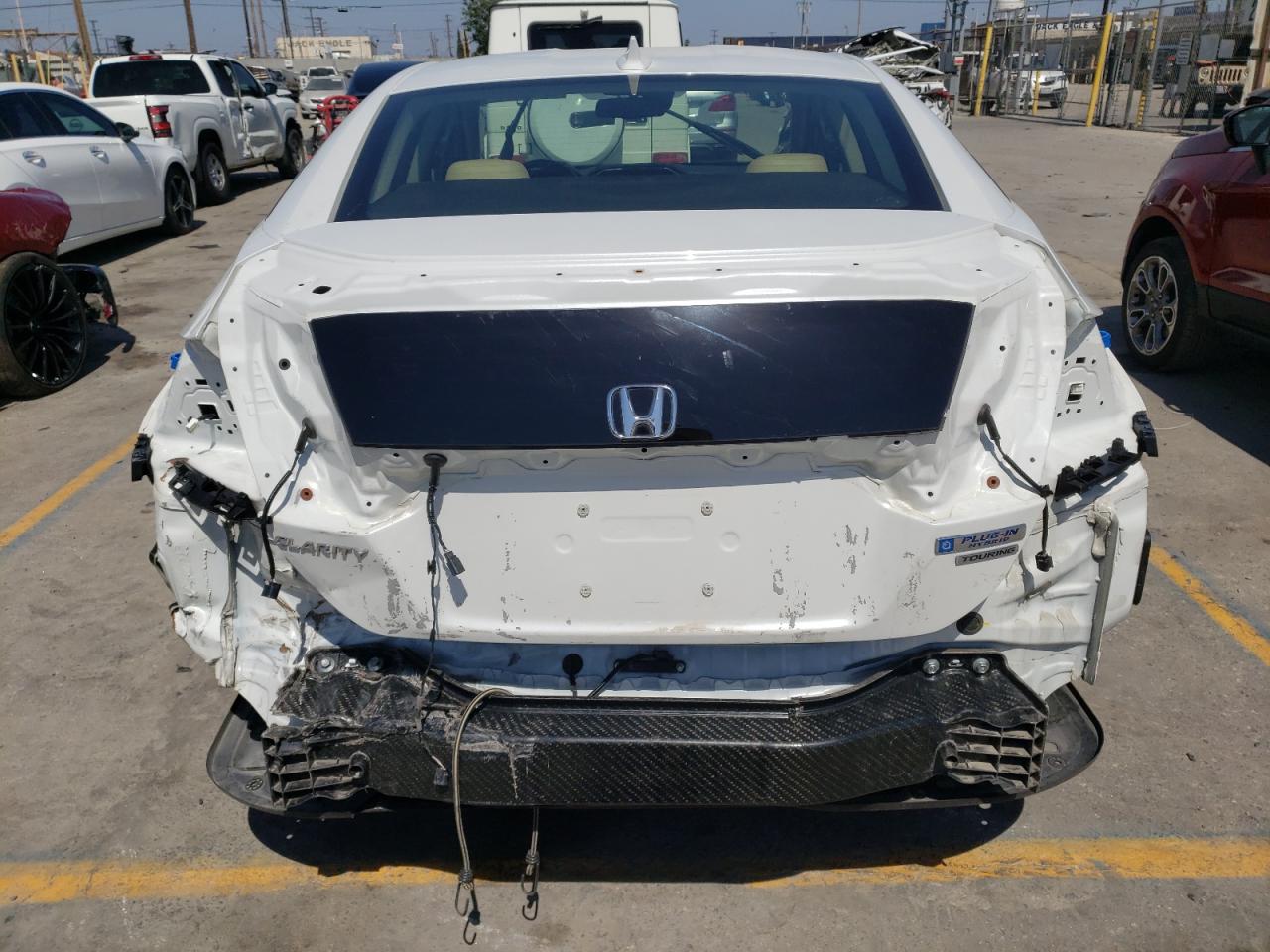 2018 Honda Clarity Touring vin: JHMZC5F39JC022462