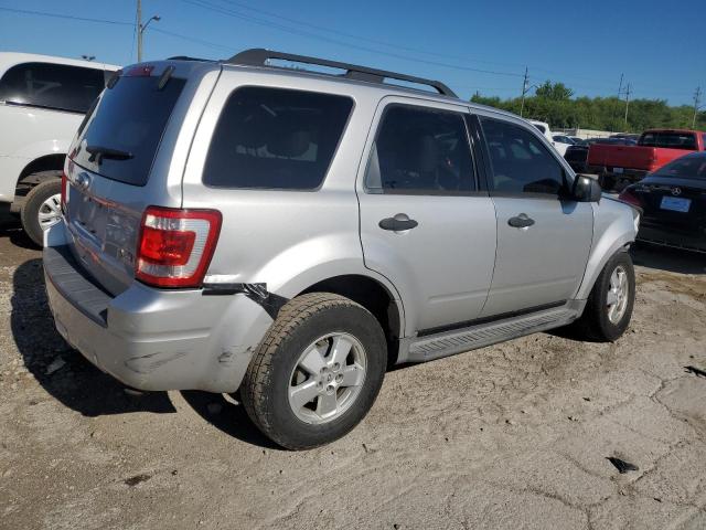Vin: 1fmcu9dg3akc26399, lot: 59937954, ford escape xlt 20103