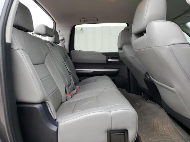 2017 Toyota Tundra Crewmax Limited VIN: 5TFFW5F19HX216776 Lot: 57356414