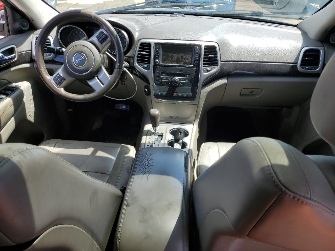 1C4RJFAT0CC308031 2012 Jeep Grand Cherokee Laredo