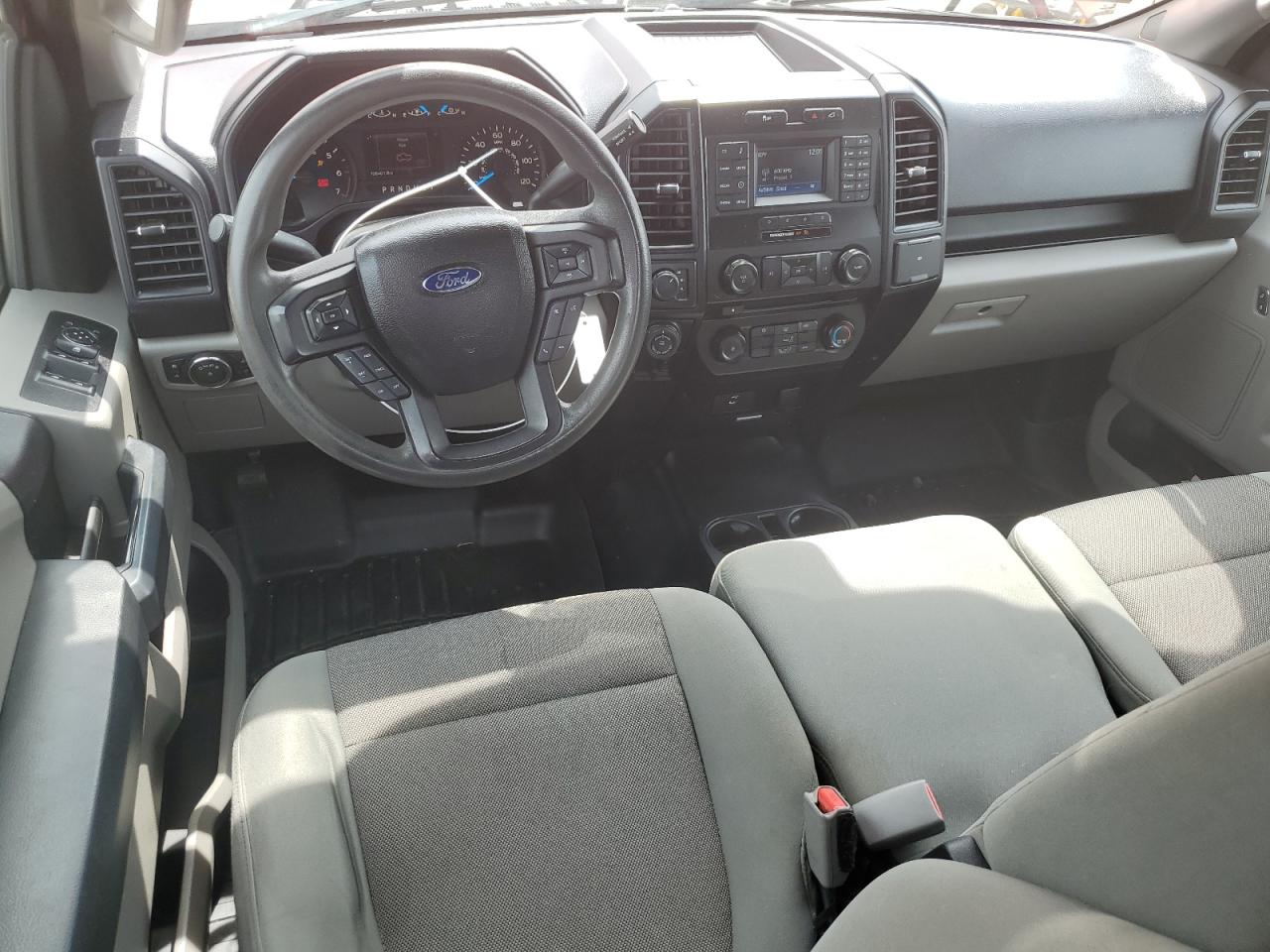 1FTFX1EF9GKF42267 2016 Ford F150 Super Cab