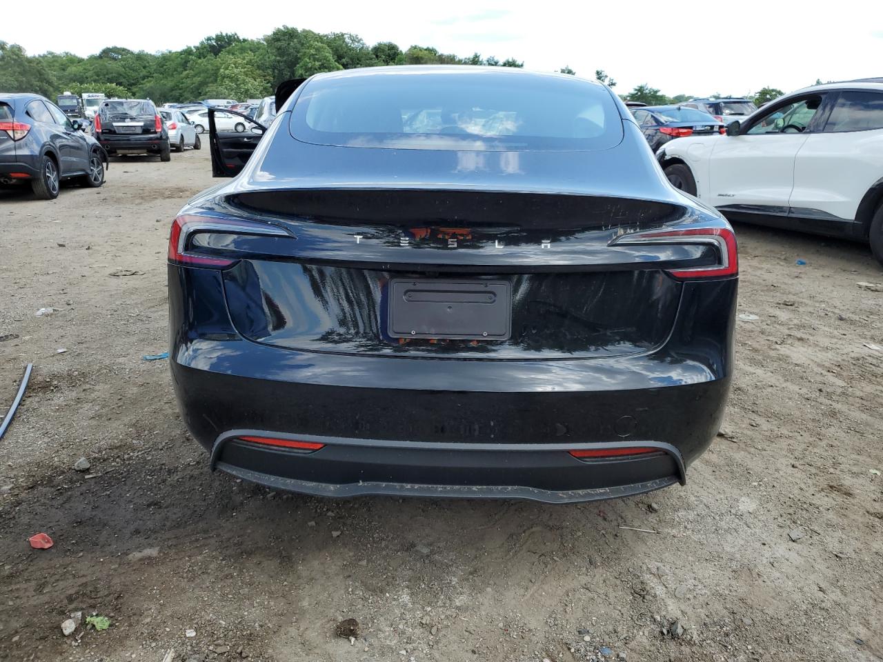 5YJ3E1EA0RF728468 2024 Tesla Model 3