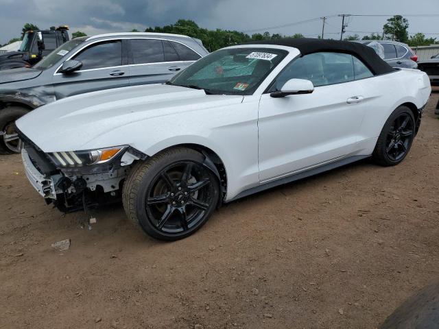 VIN 1FATP8UH5H5331328 2017 Ford Mustang no.1