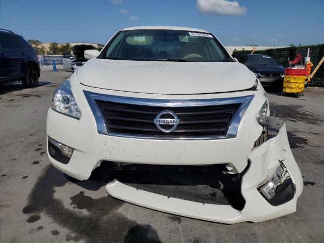 2015 Nissan Altima 2.5 VIN: 1N4AL3AP2FN381635 Lot: 57026324