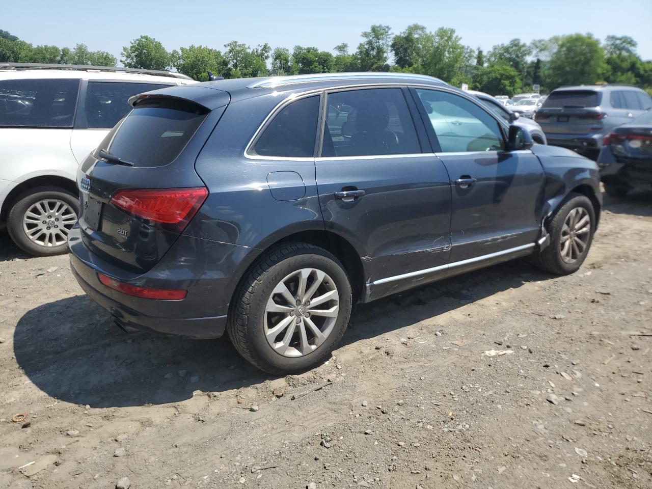 WA1LFAFP2EA021739 2014 Audi Q5 Premium Plus