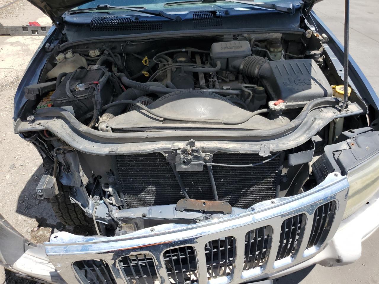 1J4GW48S02C317511 2002 Jeep Grand Cherokee Laredo