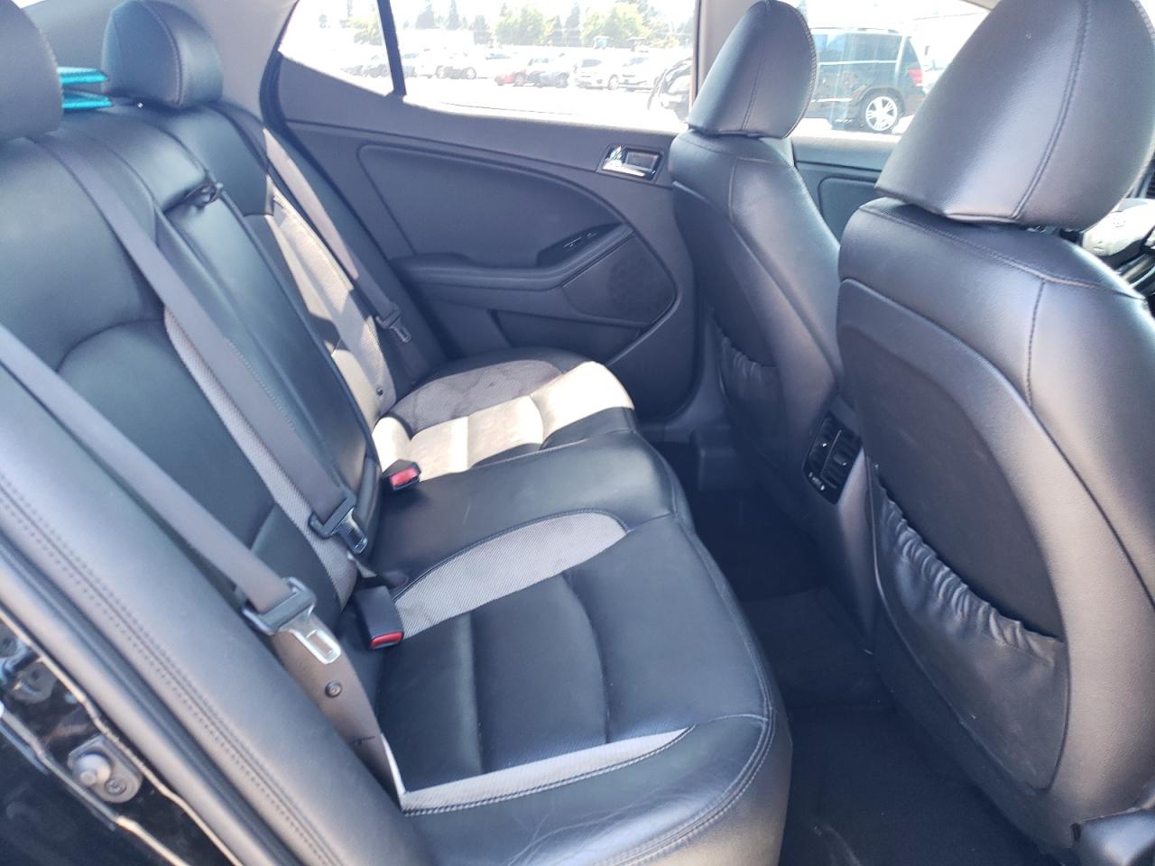 5XXGR4A60CG002364 2012 Kia Optima Sx