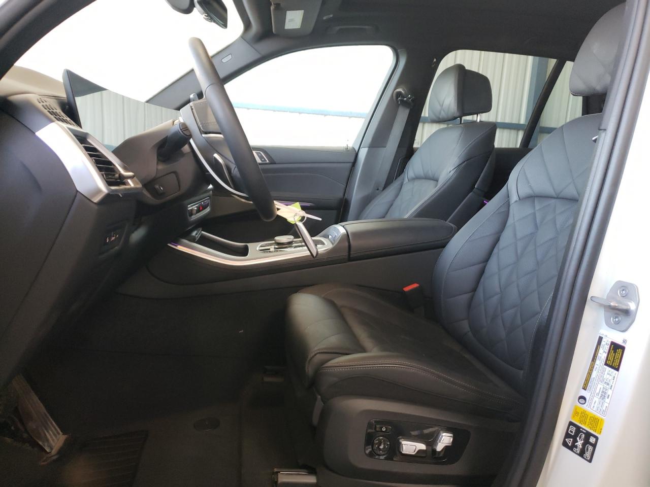 5UX23EU01R9T67049 2024 BMW X5 xDrive40I