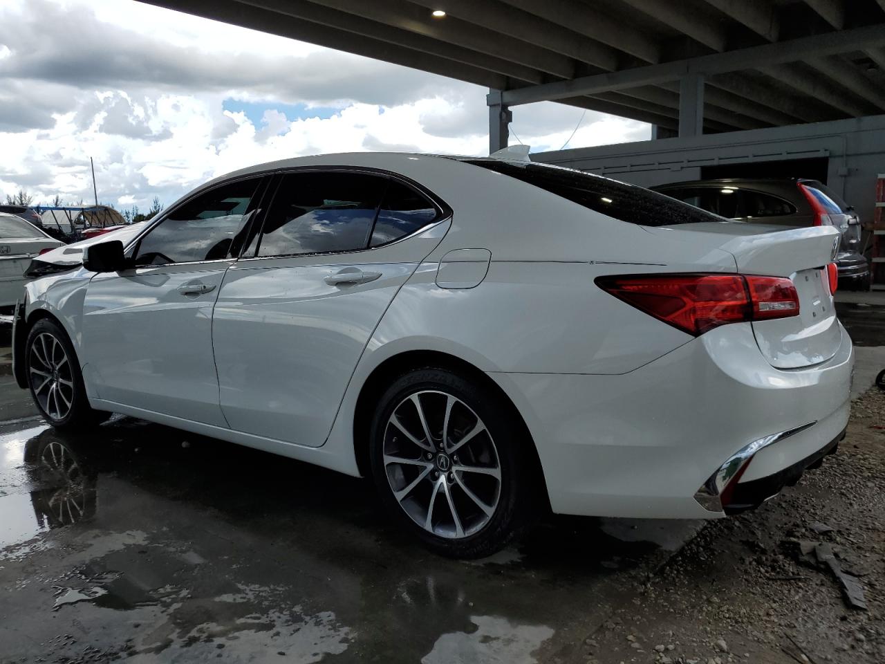 2018 Acura Tlx vin: 19UUB2F37JA011633