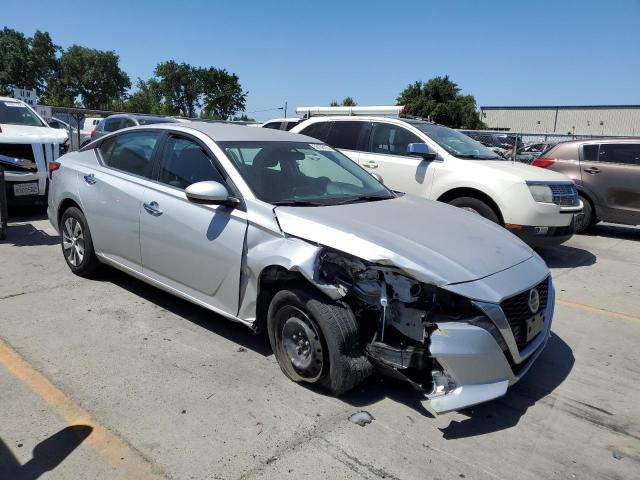 1N4BL4BV5LC239262 Nissan Altima S 4