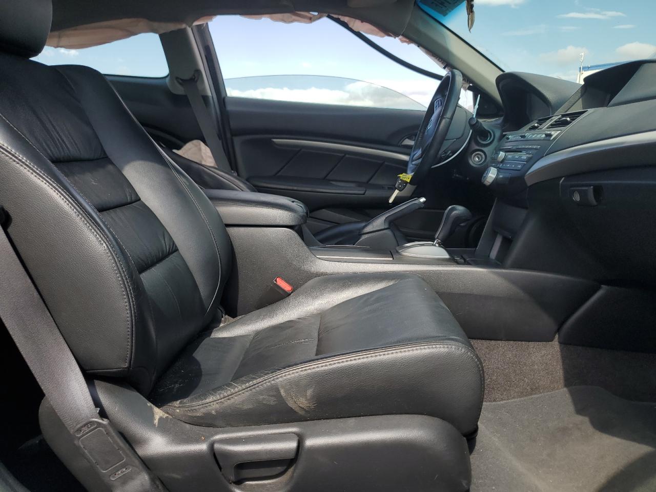 1HGCS2B80BA008913 2011 Honda Accord Exl 1HGCS2B80BA008913 2011 Honda Accord Exl