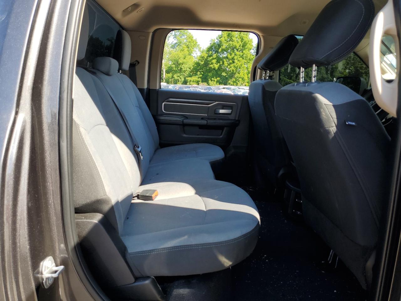 3C6UR5JLXKG606957 2019 Ram 2500 Big Horn