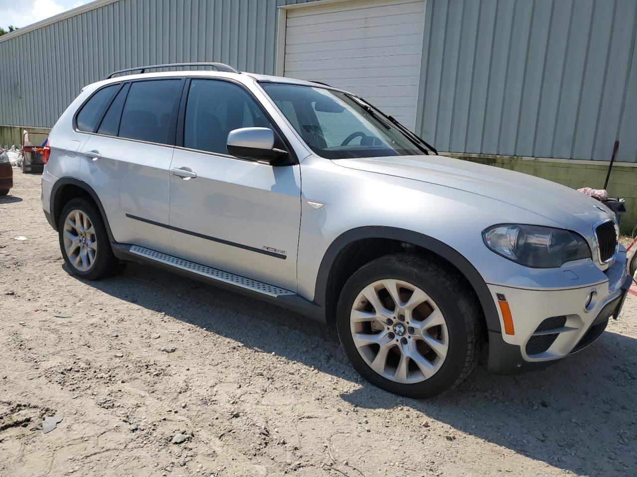 5UXZV4C52BL413240 2011 BMW X5 xDrive35I