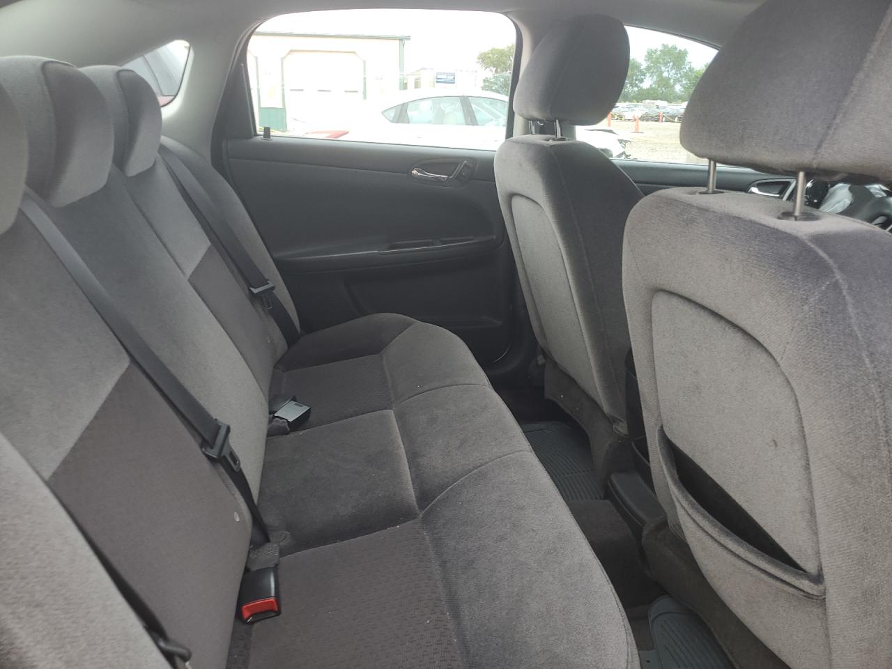 2G1WB5EK3A1221635 2010 Chevrolet Impala Lt