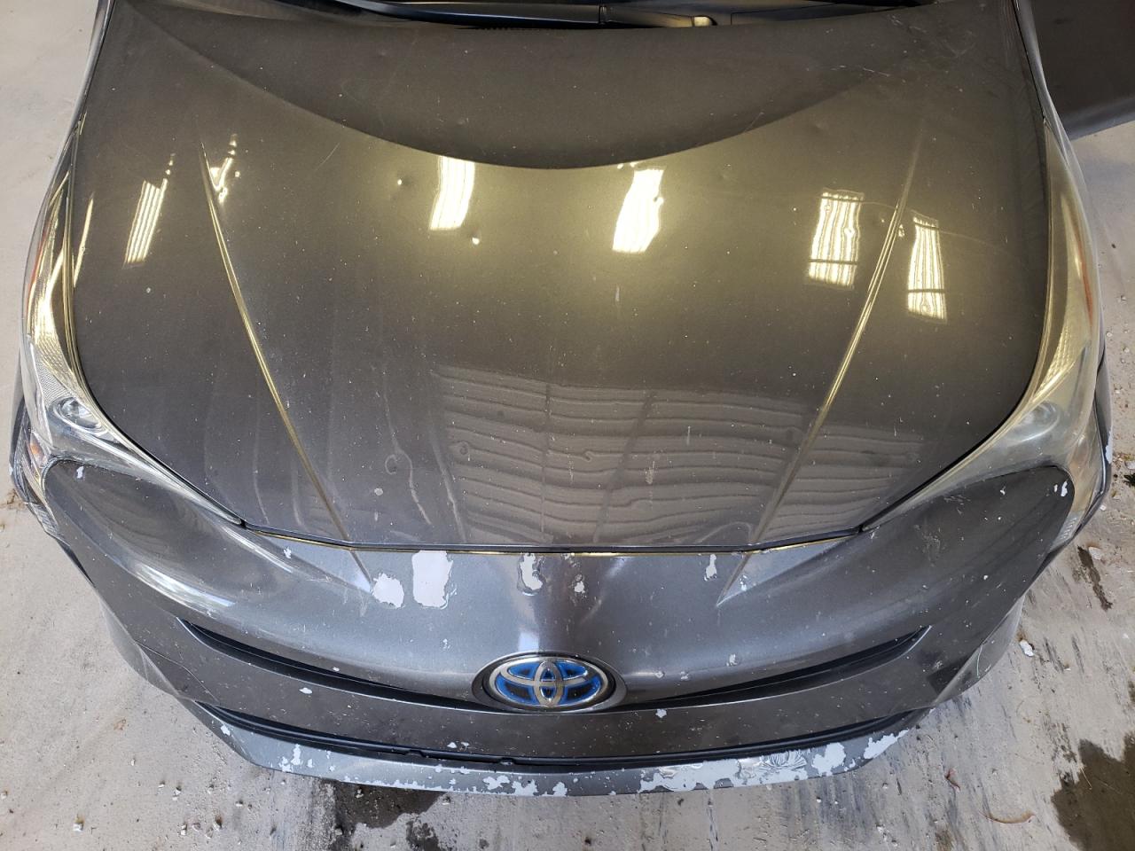 JTDKARFU6G3028334 2016 Toyota Prius