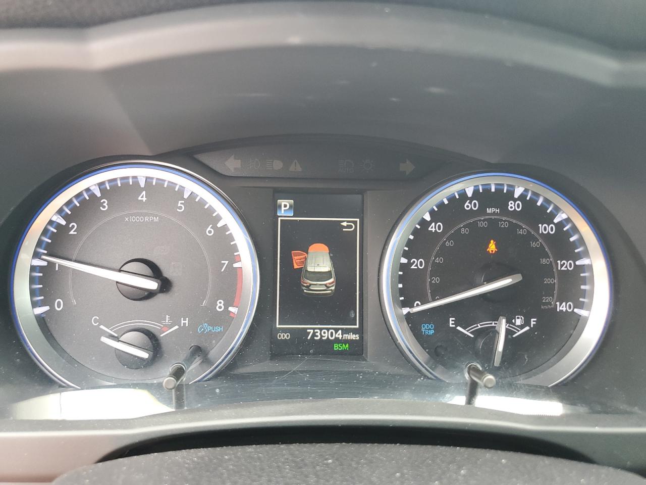 5TDKZRFH2KS355364 2019 Toyota Highlander Se