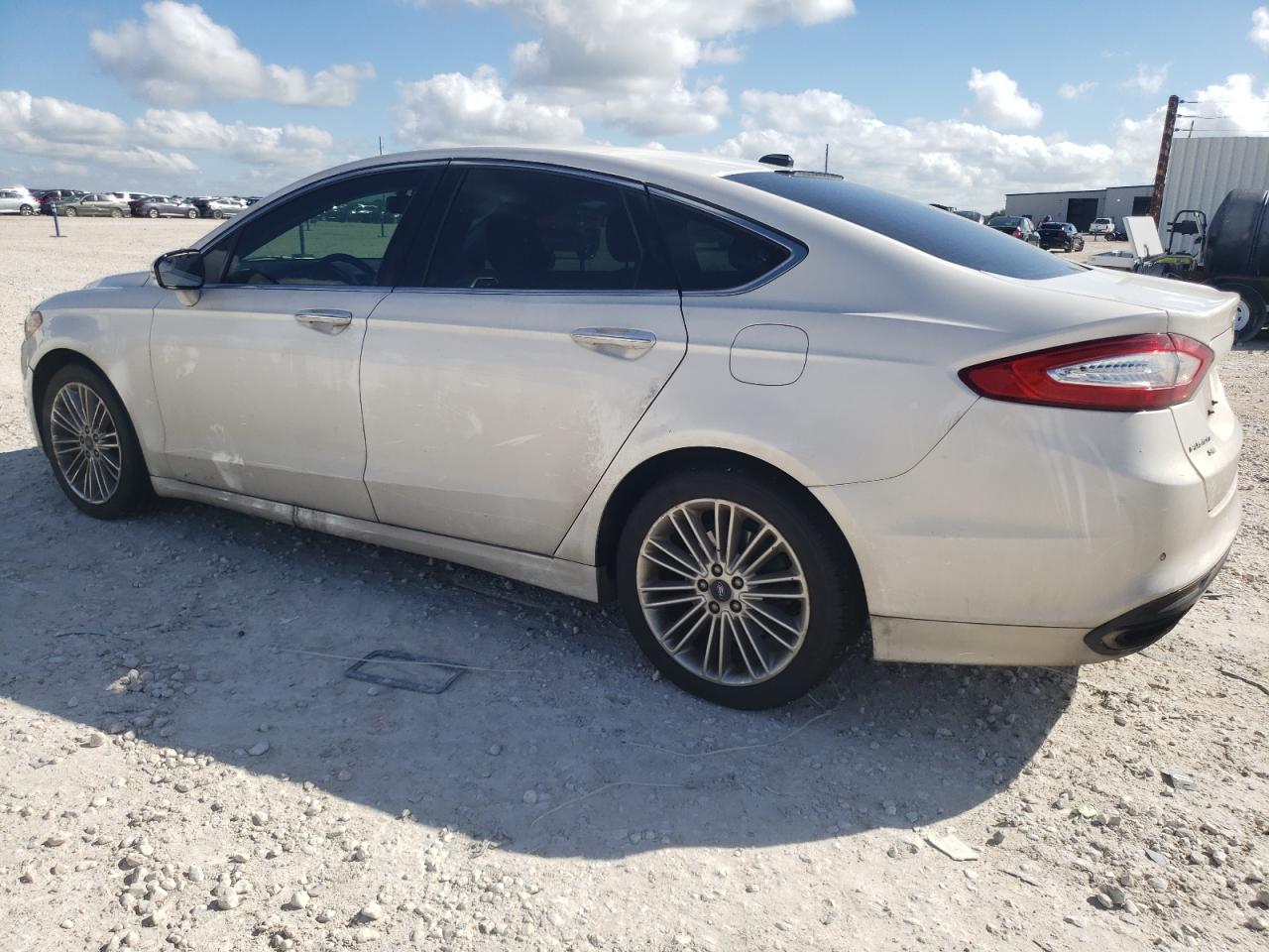 3FA6P0H91FR279028 2015 Ford Fusion Se