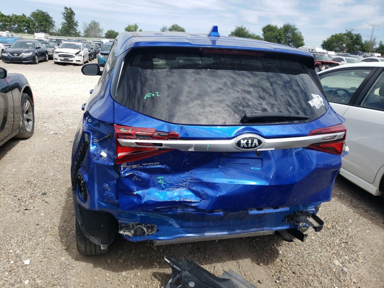 KNDEPCAA7M7185252 2021 Kia Seltos Lx