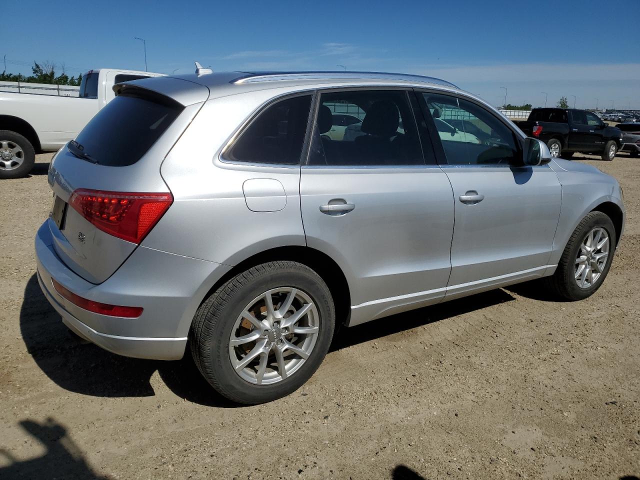 2012 Audi Q5 Premium Plus vin: WA1LKCFP4CA075192