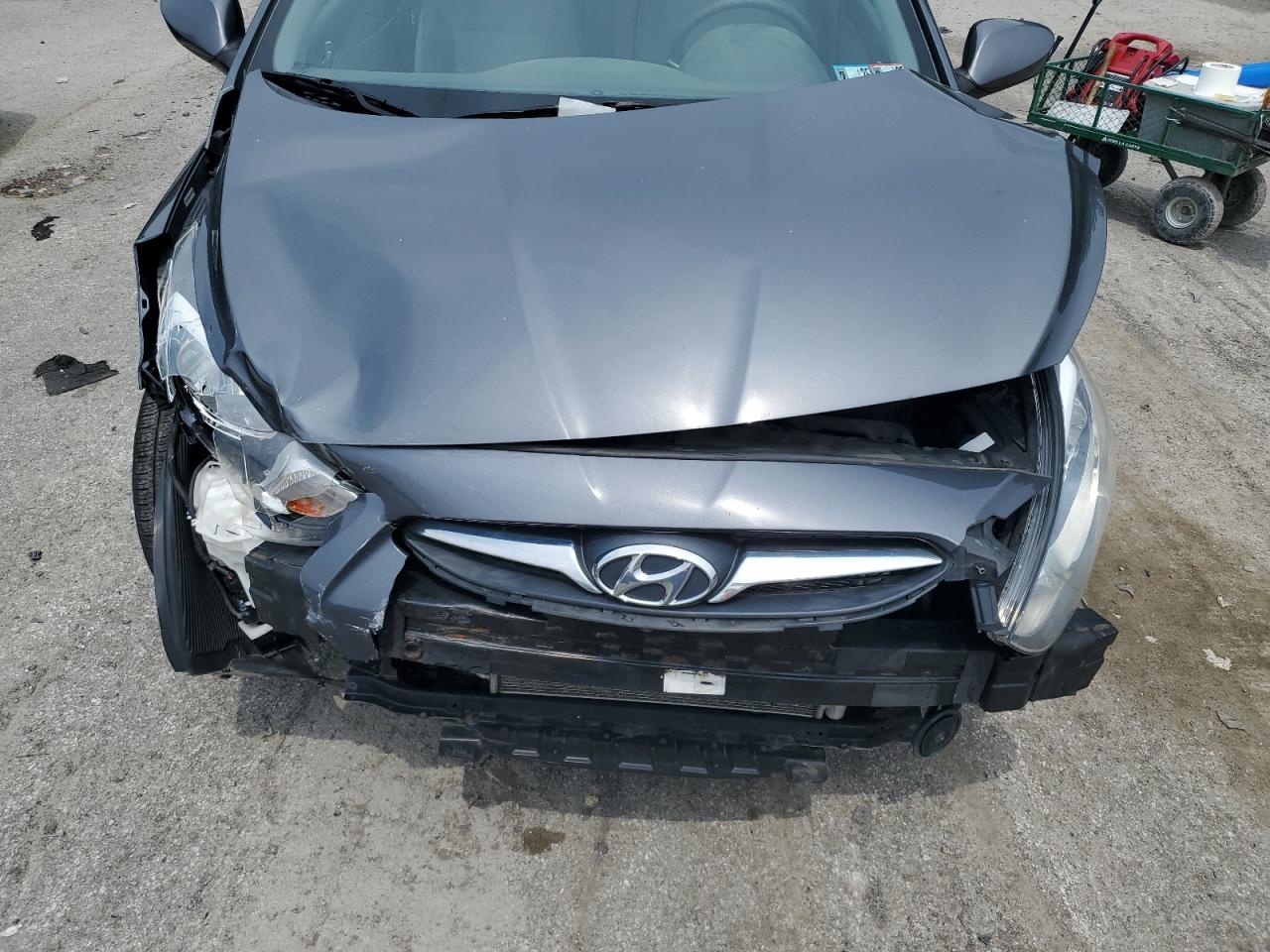 KMHCT4AE8DU272795 2013 Hyundai Accent Gls