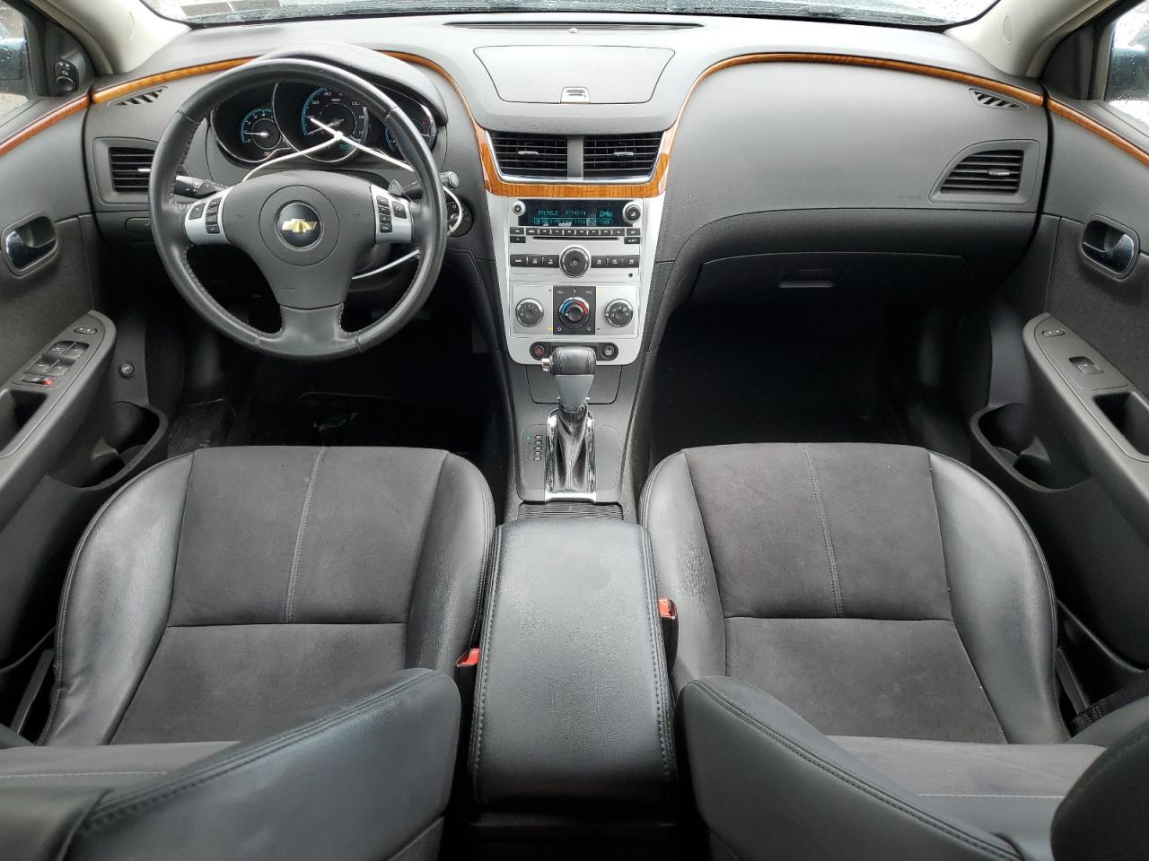 1G1ZJ57769F186974 2009 Chevrolet Malibu 2Lt