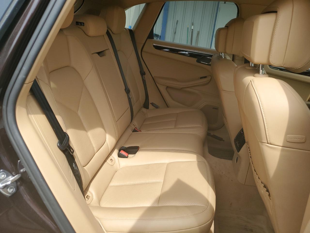 WP1AB2A51HLB17146 2017 Porsche Macan S