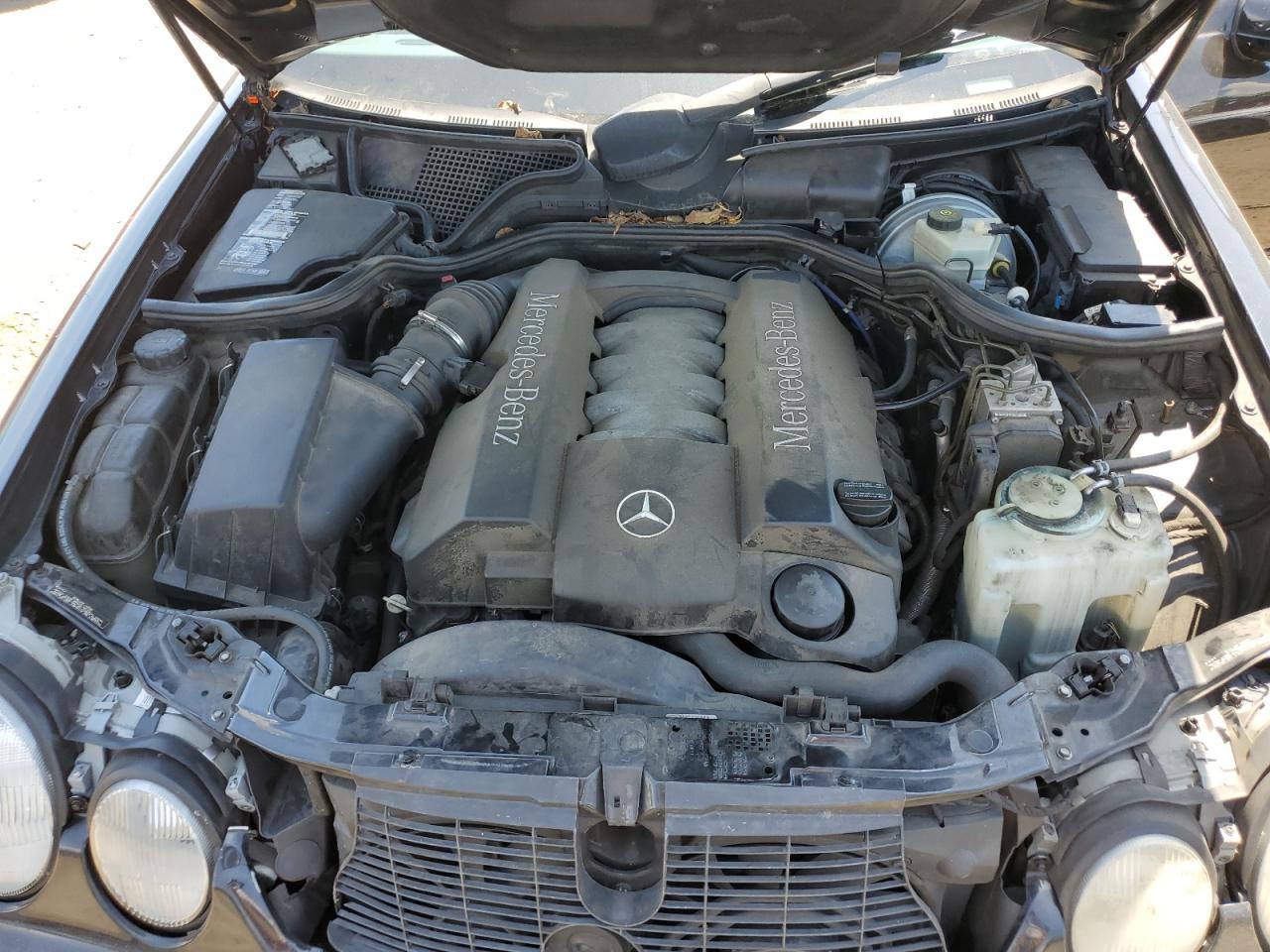 WDBJF70J8YB109342 2000 Mercedes-Benz E 430