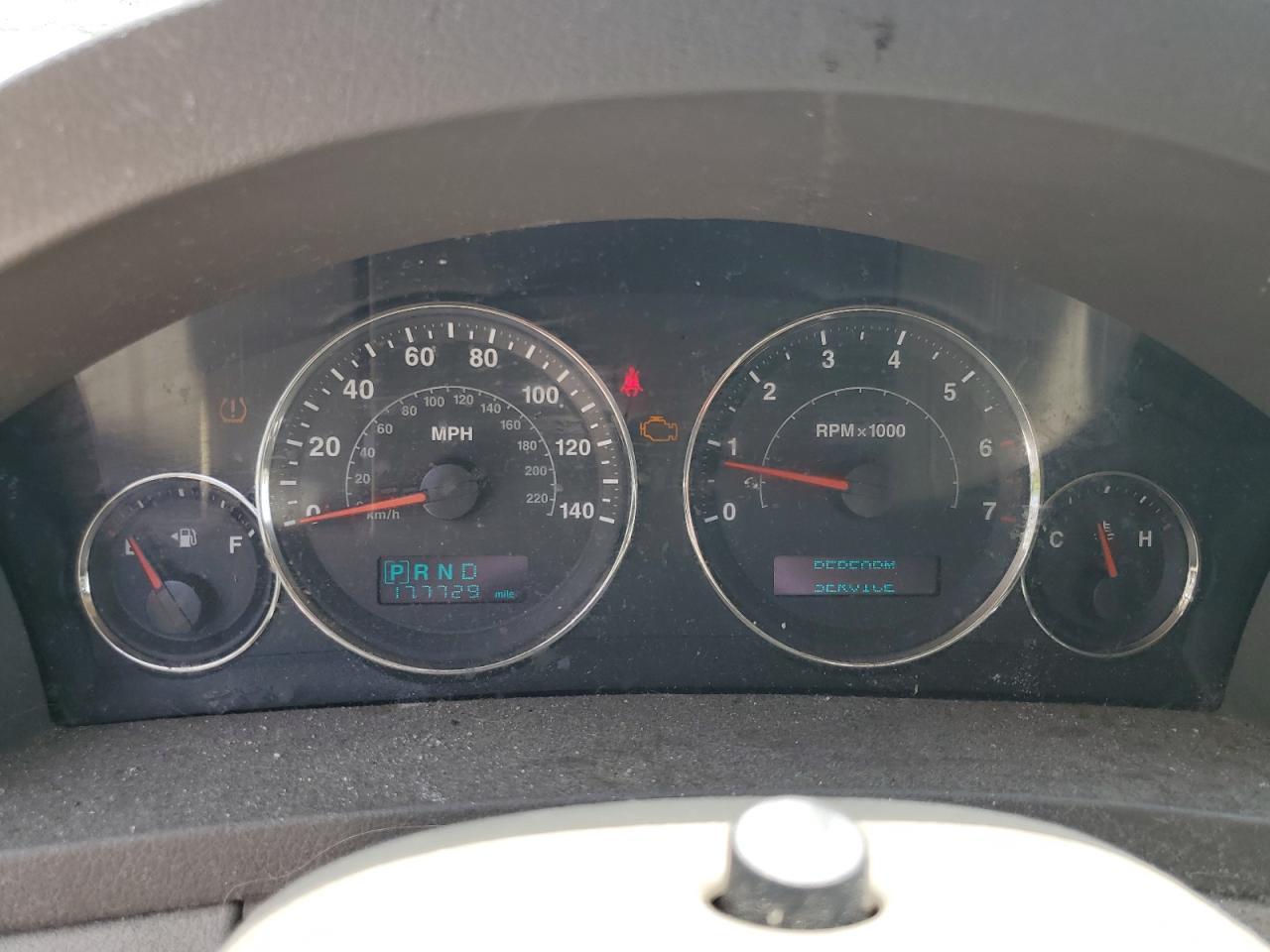 1J8HS48P57C574343 2007 Jeep Grand Cherokee Laredo