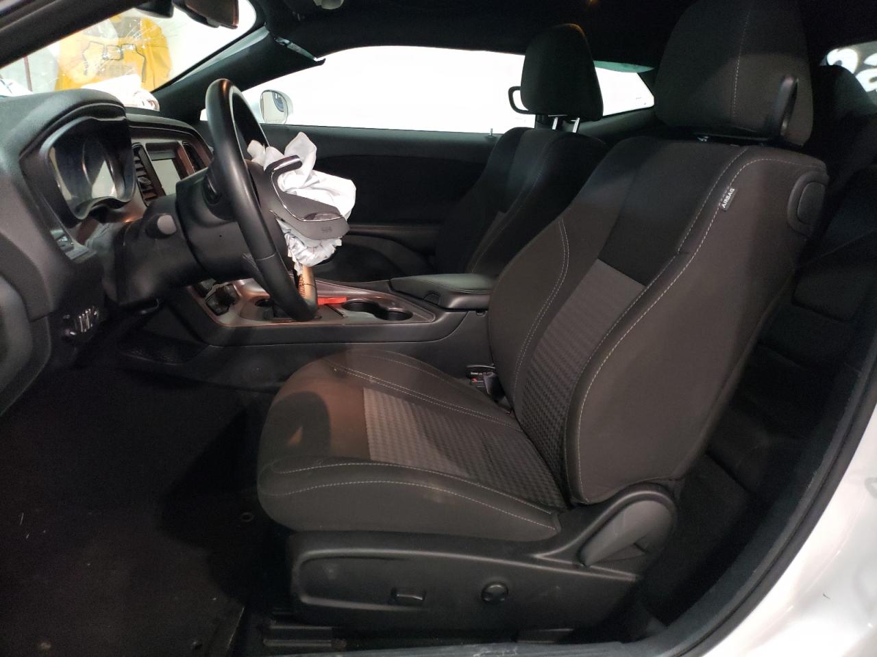 2C3CDZAG6PH602090 2017 Dodge Challenger Sxt