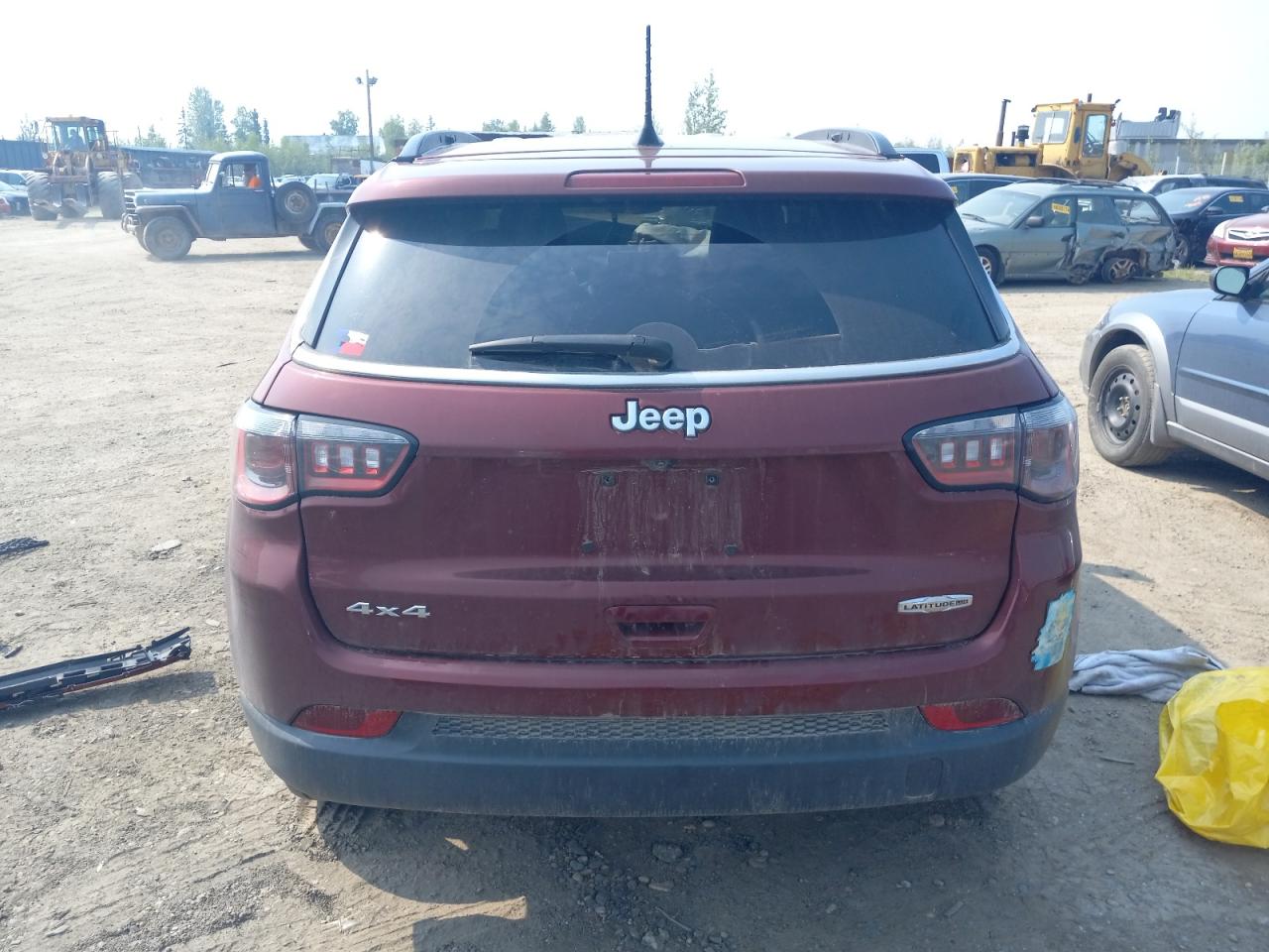 3C4NJDFB2NT109041 2022 Jeep Compass Latitude Lux