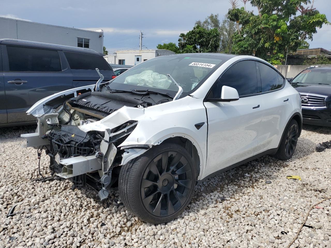 Tesla Model Y 2023 