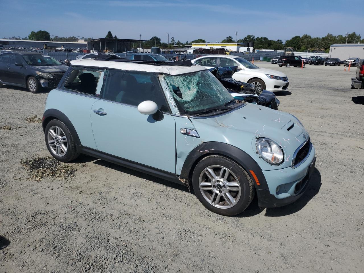 WMWSV3C52DT477761 2013 Mini Cooper S