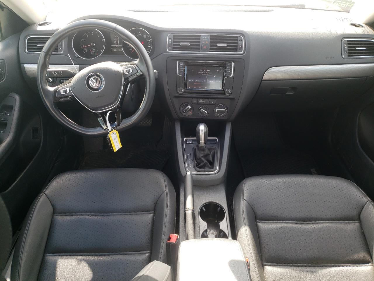 3VWDB7AJ7HM241460 2017 Volkswagen Jetta Se