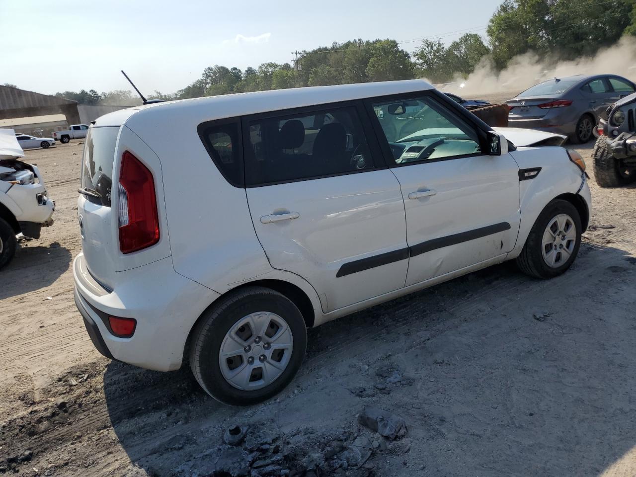 KNDJT2A55D7482897 2013 Kia Soul