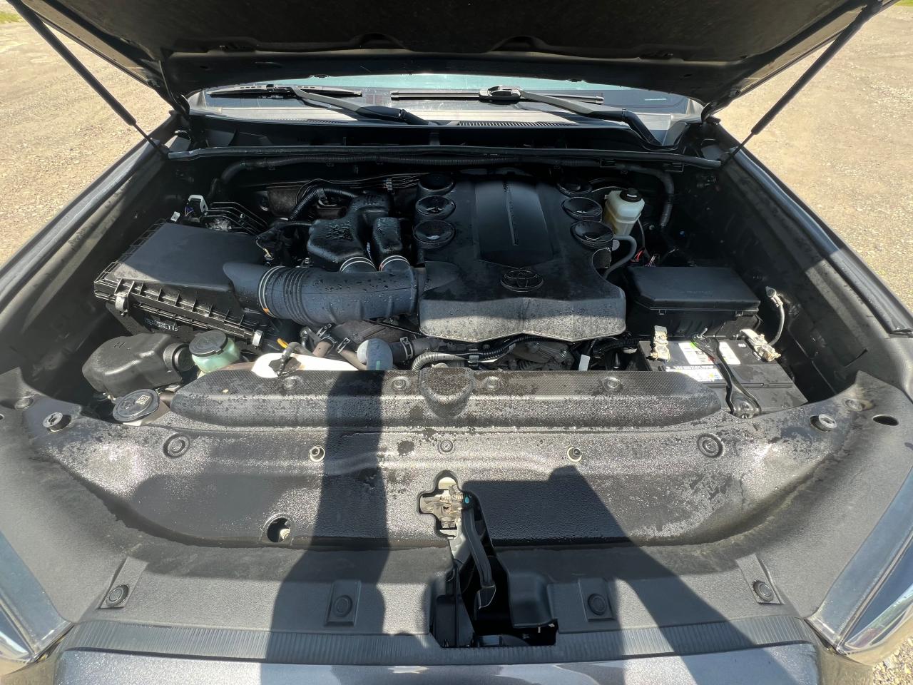 2019 Toyota 4Runner Sr5 vin: JTEZU5JR6K5197795