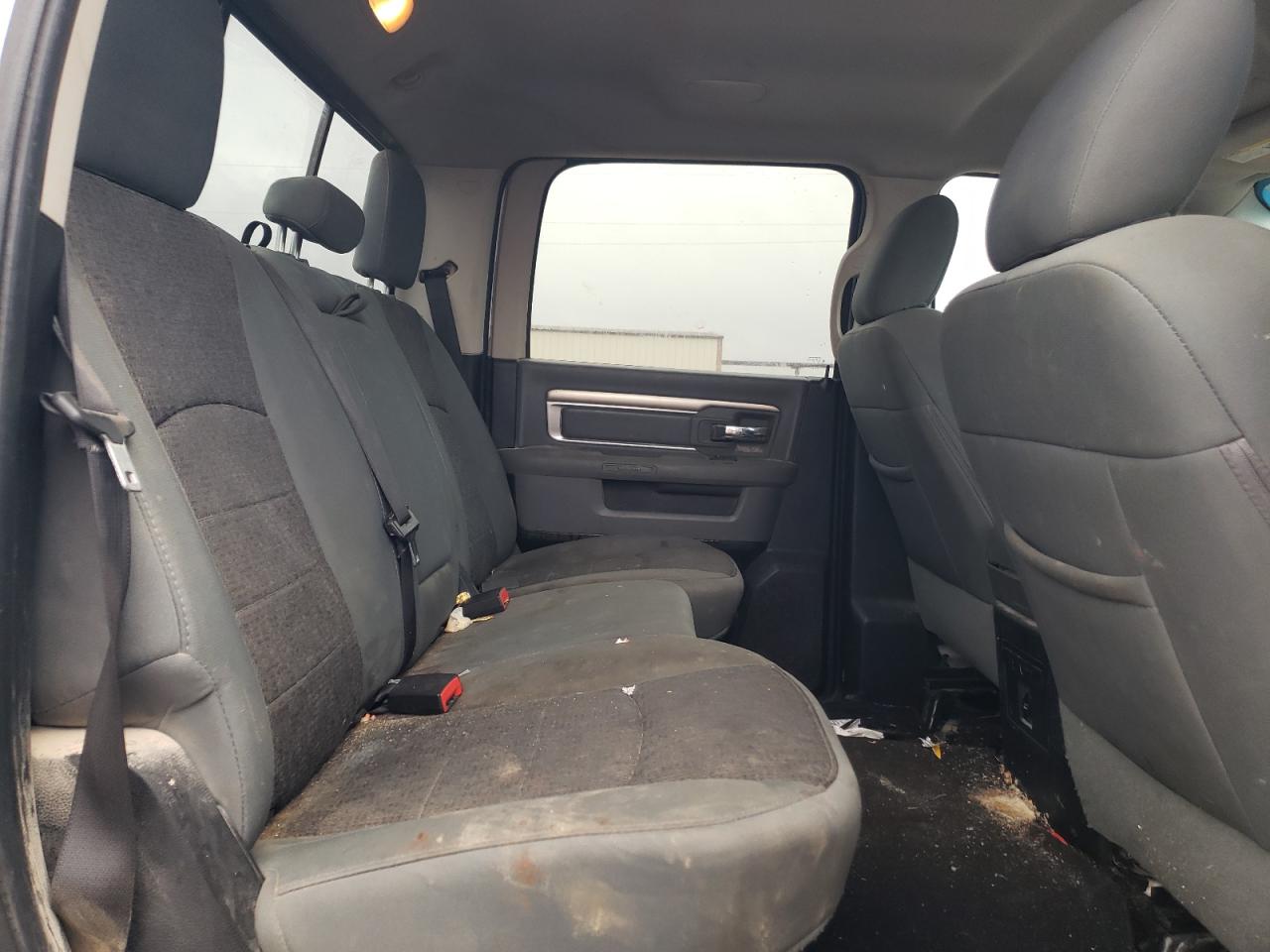 1C6RR7LT8GS325142 2016 Ram 1500 Slt