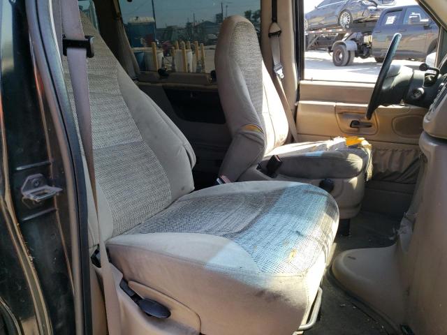 2000 Ford Econoline E350 Super Duty Wagon VIN: 1FBSS31L3YHB80542 Lot: 60638014