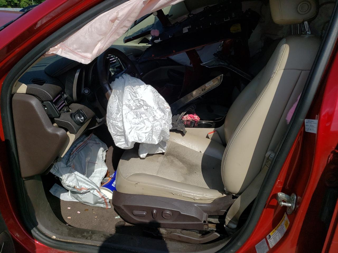 1G11E5SL7EF245756 2014 Chevrolet Malibu 2Lt