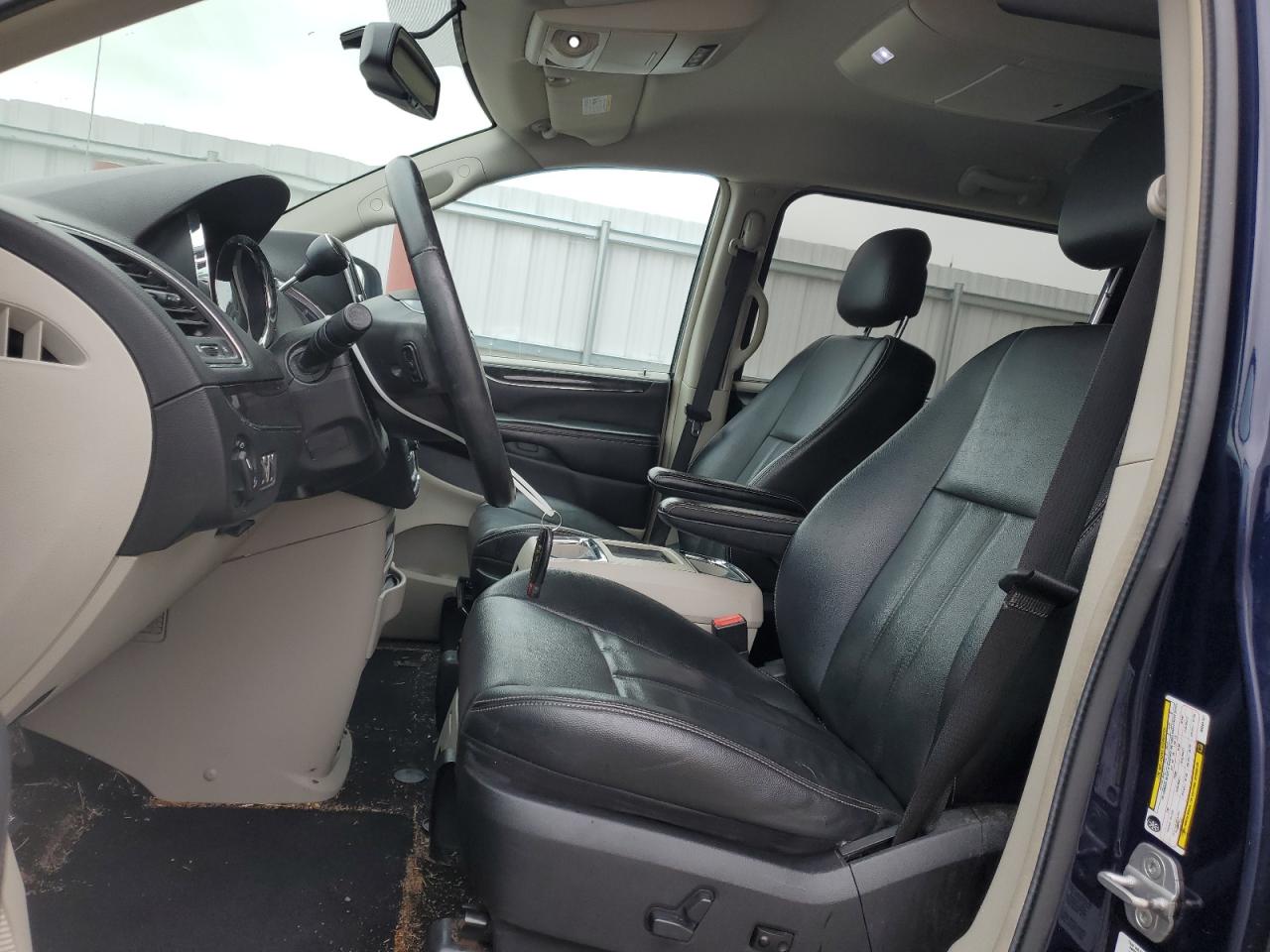 2C4RC1BG4DR564101 2013 Chrysler Town & Country Touring