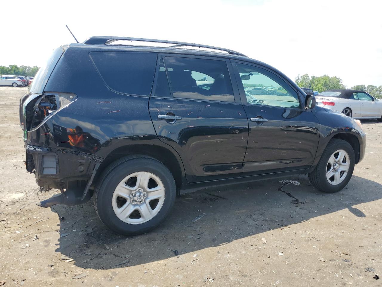 2T3BF4DV2BW138996 2011 Toyota Rav4