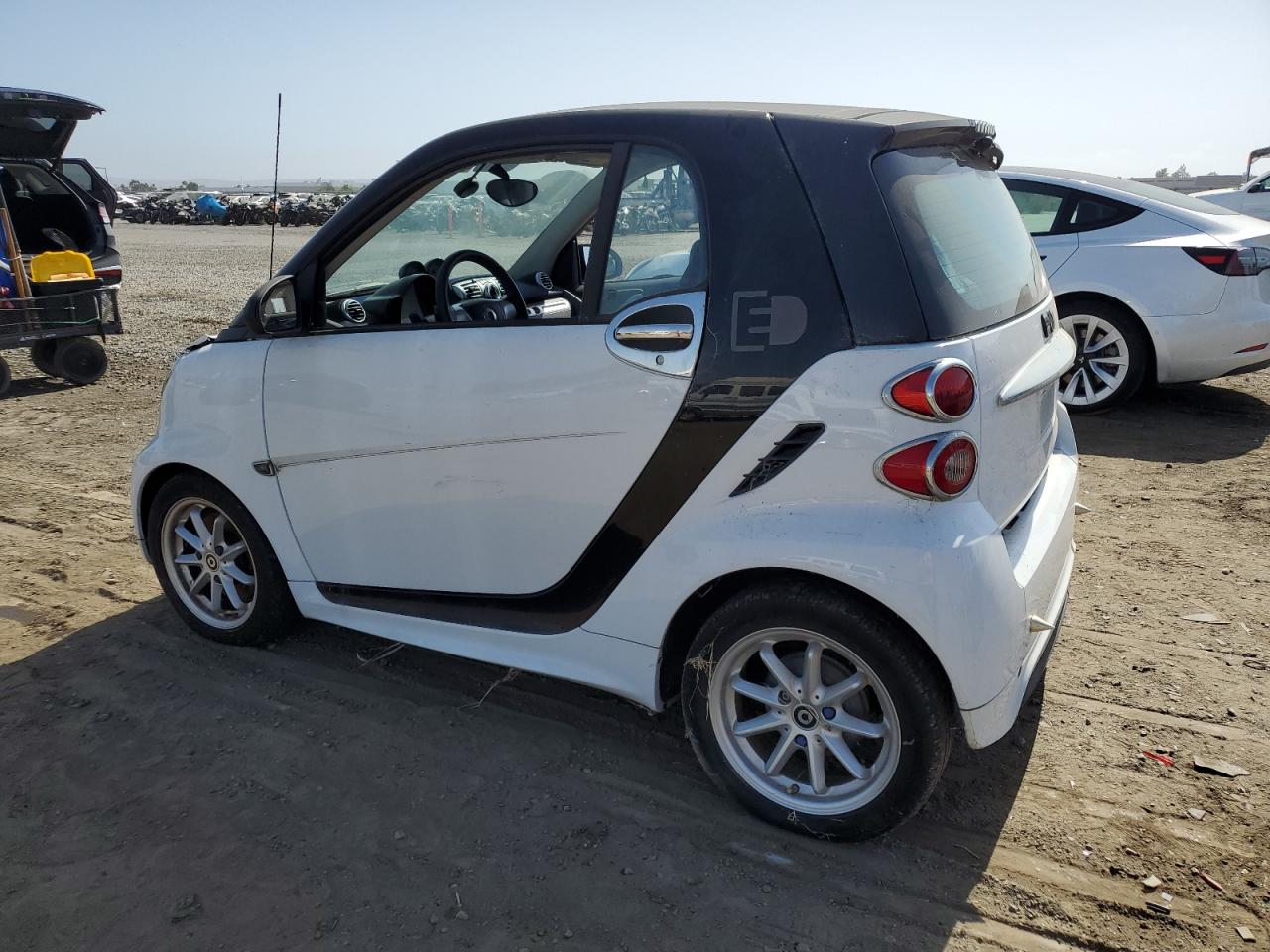 2014 Smart Fortwo vin: WMEEJ9AA5EK789757