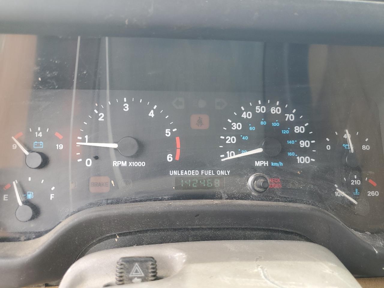 1J4FY29P5WP758666 1998 Jeep Wrangler / Tj Se