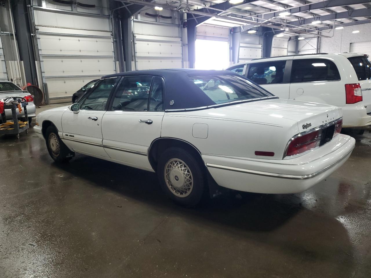 1G4CW52K5SH653060 1995 Buick Park Avenue