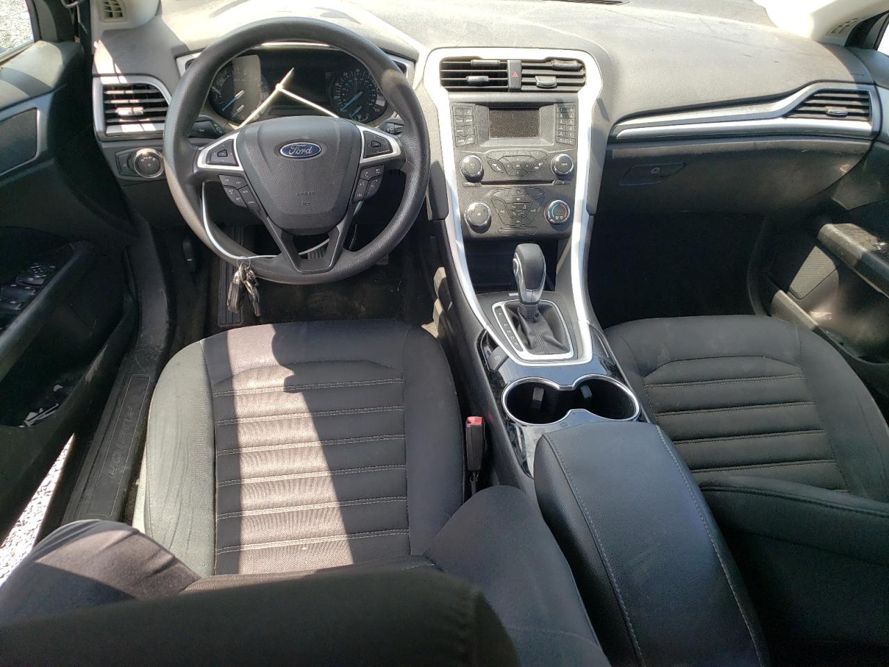 3FA6P0H7XFR215018 2015 Ford Fusion Se