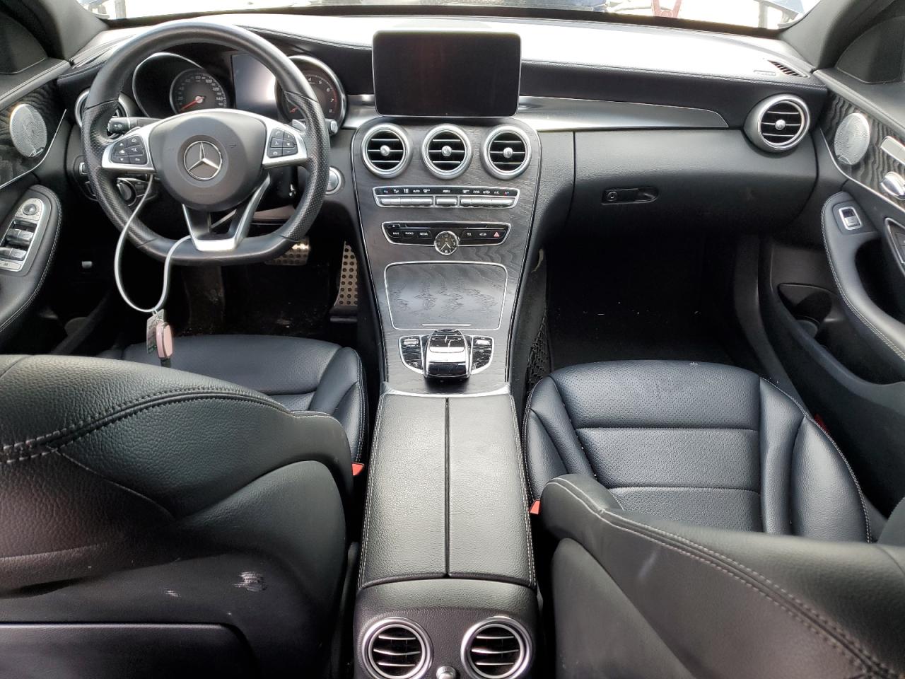 55SWF4JB2HU179542 2017 Mercedes-Benz C 300