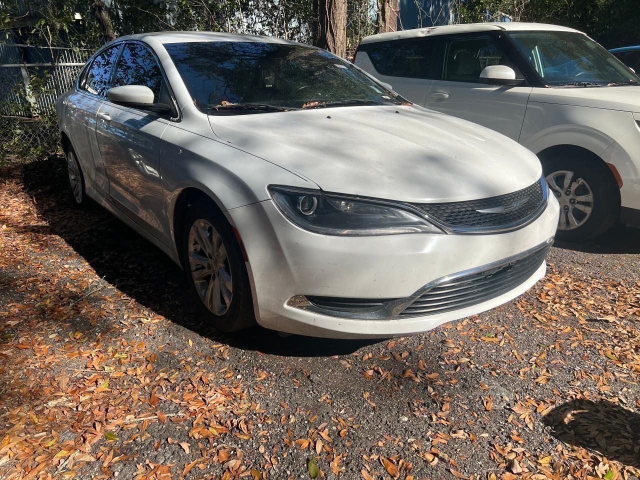 1C3CCCAB4FN537606 2015 Chrysler 200 Limited