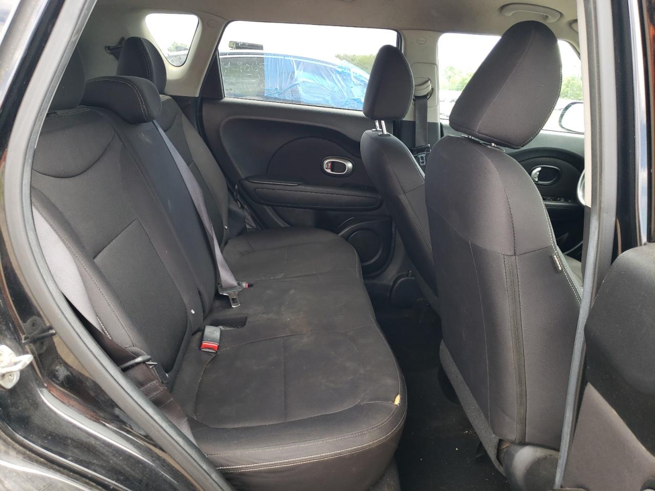 KNDJN2A28F7143893 2015 Kia Soul