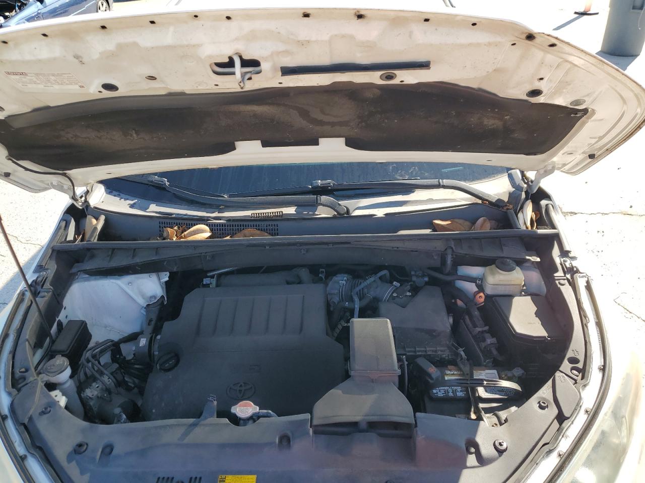 5TDZKRFH2FS107012 2015 Toyota Highlander Le